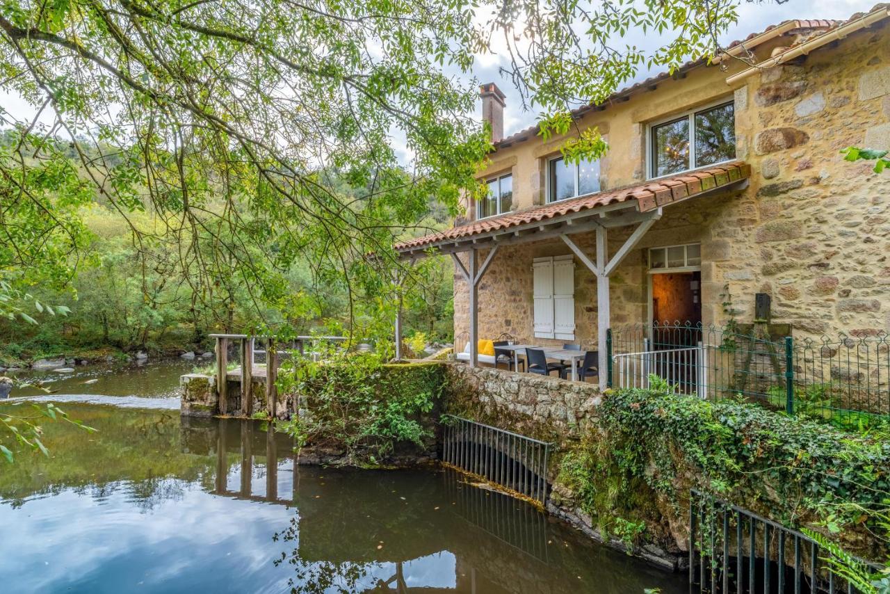Вилла Le Moulin De Pilet Mortagne-sur-Sevre Экстерьер фото